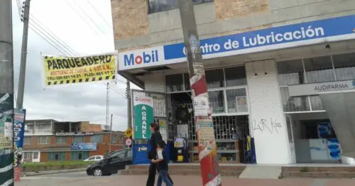 CENTRO DE LUBRICACION MOBIL TRANSVERSAL 78H CENTRO DE LUBRICACION MOBIL TRANSVERSAL 78H